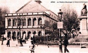 Bone - Theatre Municipal et Statue Jerome Bertagna